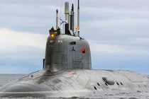 Tàu ngầm tấn công hạt nhân lớp Yasen của Nga. Ảnh: MW.