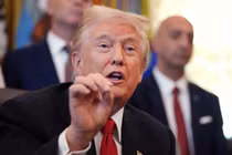 Tổng thống Mỹ Donald Trump tại Nhà Trắng, Washington, DC. ngày 6/11. Ảnh: Getty.