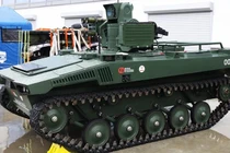 Mẫu robot chiến đấu tự hành Marker của Nga (Ảnh: RT)