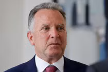 Đặc phái viên Mỹ Steve Witkoff trước cuộc họp với Tổng thống Pháp tại Điện Elysee ở Paris vào ngày 17/4. Ảnh: Getty.