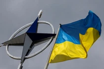 NATO đã viện trợ số tiền khổng lồ cho Ukraine trong cuộc xung đột với Nga. Ảnh: Reuters.