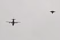 Một video mới lan truyền trên mạng cho thấy một máy bay không người lái không đuôi của Trung Quốc đang bay theo đội hình. Ảnh: Handout.