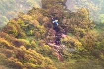 Người đứng đầu tổ chức Trắng lưỡi liềm đỏ Iran cho hay không có dấu hiệu người sống sót tại hiện trường vụ tai nạn máy bay (Ảnh: IRNA)