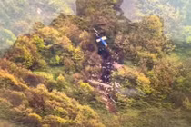 Người đứng đầu tổ chức Trắng lưỡi liềm đỏ Iran cho hay không có dấu hiệu người sống sót tại hiện trường vụ tai nạn máy bay (Ảnh: IRNA)