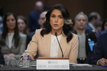 Giám đốc Tình báo Quốc gia Tulsi Gabbard phát biểu trước Ủy ban Tình báo Thượng viện. Ảnh: Getty.