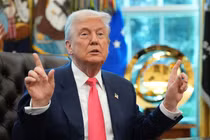 Tổng thống Mỹ Donald Trump tại Phòng Bầu dục, Washington, DC, ngày 14/8. Ảnh: Getty.