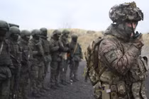 Binh sĩ Nga trong một cuộc tập trận ở vùng Saratov, Nga (Ảnh: Sputnik)