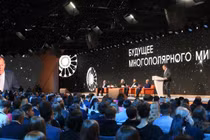 Ngoại trưởng Nga Sergey Lavrov phát biểu tại hội nghị chuyên đề quốc tế Phát minh Tương lai tại Moscow, ngày 4/11 (Ảnh: Sputnik)