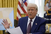 Tổng thống Mỹ Donald Trump tiếp tục đưa ra những lời đe dọa áp thuế. Ảnh: Getty.