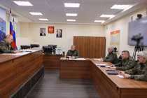 Tổng thống Nga Vladimir Putin đến thăm sở chỉ huy của Quân đội Nga. Ảnh: RT.