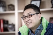 Là người sáng lập Pinduoduo nhưng Hoàng Tranh lựa chọn từ bỏ quyền lực ở đây để theo đuổi giấc mơ khoa học (Ảnh: Bloomberg)