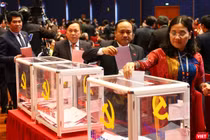 Hôm nay (30/1), Đại hội Đảng XIII làm việc tại Hội trường cả ngày để tiến hành bỏ phiếu bầu cử Ban Chấp hành Trung ương khóa XIII.