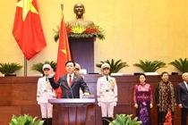Tân Chủ tịch Quốc hội Vương Đình Huệ tuyên thệ nhậm chức.