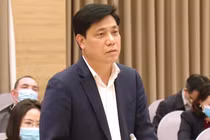 Thứ trưởng Bộ Giao thông vận tải Nguyễn Ngọc Đông thông tin tại cuộc họp báo chiều 2/2.