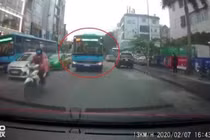 Ảnh chụp video từ camera hành trình. Ảnh: MXH.