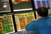 Chống ‘tắc đường’ chứng khoán: Đâu là giảm pháp tình thế tối ưu? 