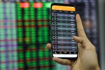 Cổ phiếu Sacombank – ván bài hạ màn