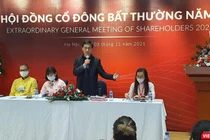 Ông Nguyễn Đỗ Lăng - nhà sáng lập, Chủ tịch Apec Group - thay mặt ban chủ toạ chia sẻ với cổ đông tại EGM 2021 của API