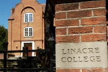 Một trường thuộc Viện Đại học Oxford (Anh) muốn mang tên nữ tỉ phú Nguyễn Thị Phương Thảo