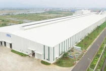 Nhà máy sản xuất kinh nổi siêu trắng của PFG