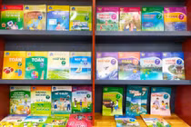Giá sách giáo khoa tăng gấp 2-3 lần gây bức xúc