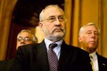 Nhà kinh tế học Joseph E. Stiglitz (Ảnh: Getty Images)
