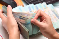 NHNN ‘hút’ ròng 100.000 tỉ đồng qua kênh tín phiếu 