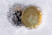 Khắc nghiệt như 'mùa đông crypto': Thêm một công ty cho vay tiền số dừng mọi hoạt động rút tiền