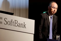 CEO Masayoshi Son của SoftBank đang xem xét lại chiến lược đầu tư trong kỷ nguyên mới (Ảnh: Reuters)