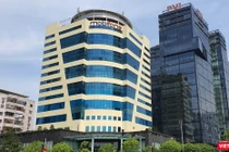 ‘Núi tiền’ 15.000 tỉ đồng ở Mobifone