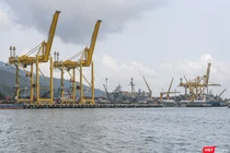 Một góc cảng Tiên Sa (Đà Nẵng)