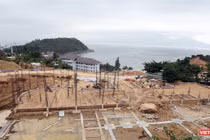 Nền móng các cụm biệt thự tại Dự án Khu du lịch biển Tiên Sa trên bán đảo Sơn Trà