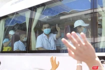 Đoàn bác sỹ ngành y tế Bình Định lên đường chi viện cho Đà Nẵng chống dịch COVID-19