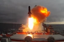 Nga phóng thử nghiệm tên lửa trên tàu (Ảnh: Internet)