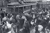 Tháng 10/1941 là khoảng thời gian khó khăn nhất trong Chiến tranh Vệ quốc Vĩ đại đối với người dân Moscow (Ảnh: Tuyệt mật)