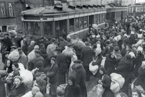 Tháng 10/1941 là khoảng thời gian khó khăn nhất trong Chiến tranh Vệ quốc Vĩ đại đối với người dân Moscow (Ảnh: Tuyệt mật)