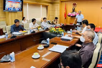 Quang cảnh hội nghịtập huấn hướng dẫn chẩn đoán, điều trị, phục hồi chức năng và tự chăm sóc một số bệnh hậu COVID-19 cho cán bộ y tế do Bộ Y tế tổ chức