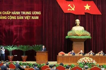 Thường trực Ban Bí thư Võ Văn Thưởng báo cáo tại Hội nghị Trung ương 5 khóa XIII (ảnh Nhật Bắc/VGP)