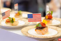 Lần đầu tiên Hiệp hội Nông Nghiệp của Bộ Nông Nghiệp Hoa Kỳ (USDA) tổ chức triển lãm “chuyên ngành” về sản phẩm thực phẩm và đồ uống của Hoa Kỳ tại Đà Nẵng