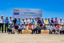 "Cúp Tứ Hùng"- một giải đấu golf tự phát có vận động tài trợ và thu tiền của người chơi gây lùm xùm dư luận trong thời gian qua.