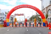 Đại diện Thành uỷ, HĐND, UBND TP Đà Nẵng cắt băng khánh thành hầm chui tại dự án Cải tạo cụm nút giao thông phía Tây cầu Trần Thị Lý