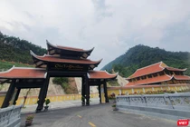 Dự án Khu du lịch sinh thái Cổng Trời Đông Giang do Công ty CP Khu du lịch sinh thái Hang Gợp (thuộc Tập đoàn FVG) làm chủ đầu tư tại xã Mà Cooih, huyện Đông Giang, Quảng Nam