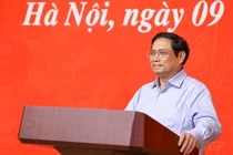 Thủ tướng phát biểu kết luận hội nghị sơ kết 6 tháng năm 2022 thực hiện Đề án phát triển ứng dụng dữ liệu dân cư, định danh và xác thực điện tử phục vụ chuyển đổi số quốc gia giai đoạn 2022-2025, tầm nhìn đến năm 2030 (Ảnh: VGP/Nhật Bắc)