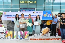 Lãnh đạo ngành du lịch Đà Nẵng tại buổi đón đoàn du khách MICE quốc tế