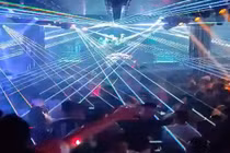 Bên trong một quán bar (ảnh minh hoạ)