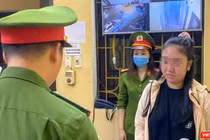 Công an TP Đà Nẵng tống đạt quyết định, thực hiện lệnh bắt giữ đối với Trần Thị H.A. tại Nam Định vào tối ngày 30/10