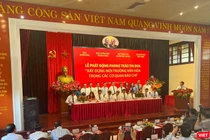 Các cơ quan báo chí đại diện ký cam kết thực hiện phong trào thi đua xây dựng môi trường văn hoá trong cơ quan báo chí.