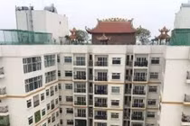 Hòa Bình Green City xây chùa trên nóc chung cư.