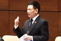 Bộ trưởng Bộ Tài chính Hồ Đức Phớc phát biểu tại Quốc hội chiều 25/7 (Ảnh: VGP)