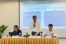 Đoàn Chủ tịch điều hành AGM 2023 của IPA. Lần lượt từ trái qua: Bà Phạm Minh Hương (Thành viên HĐQT), ông Vũ Hiền (Chủ tịch HĐQT) và ông Mai Hữu Đạt (Tổng giám đốc)